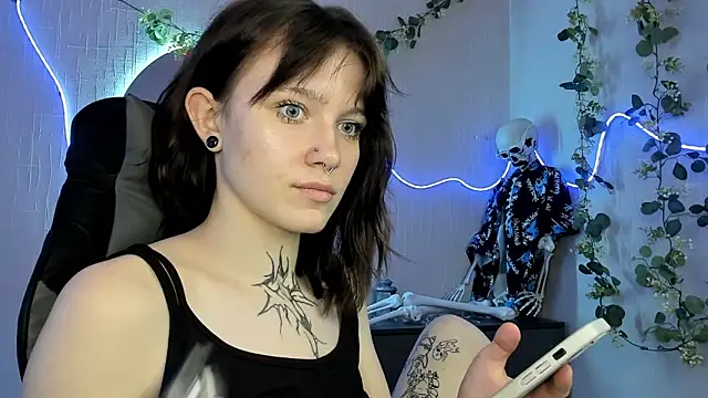 Elastikisss online show from April 15, 9:32 am