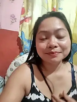 radiantbloom online show from January 10, 3:44 am