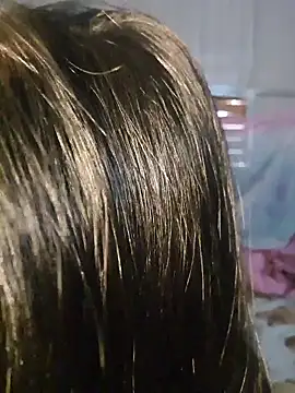 Helen-Tran online show from February 15, 3:31 am