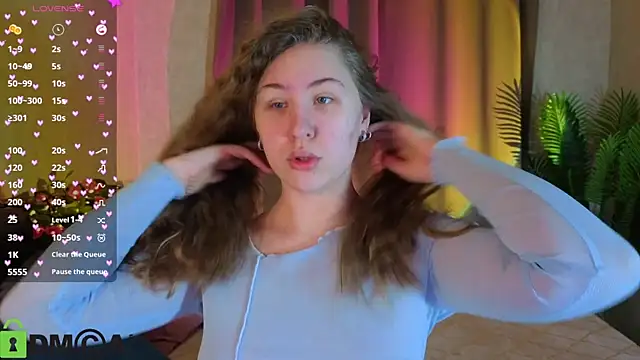 Elsie Cutties online show from February 26, 1:04 am