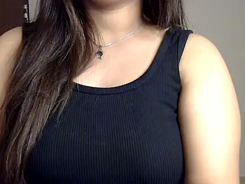 Aaliya02 online show from October 29, 8:44 pm