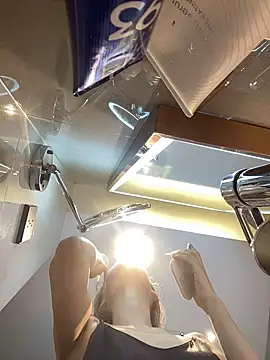 miumiu-66 online show from October 17, 11:35 am