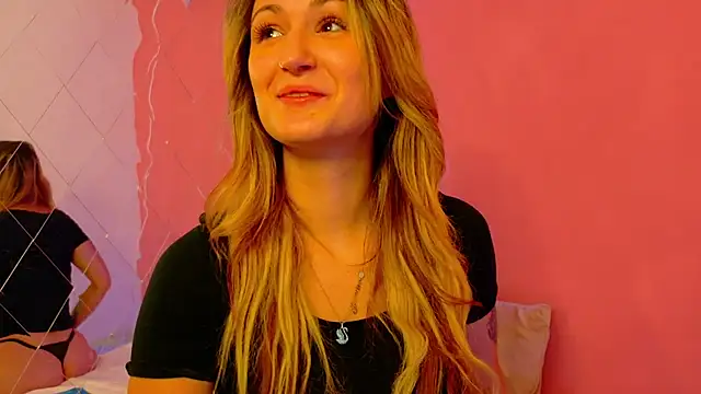 Anaayss  online show from October 13, 5:21 am