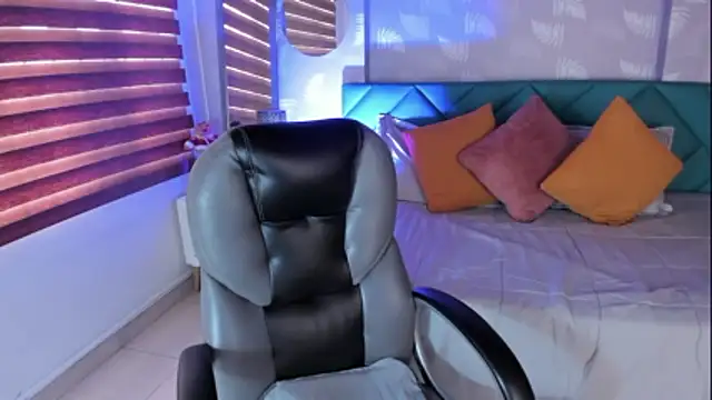 Antonela vargas online show from November 22, 1:03 pm