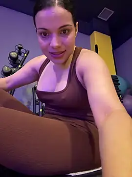 Anavalle online show from April 20, 9:18 pm