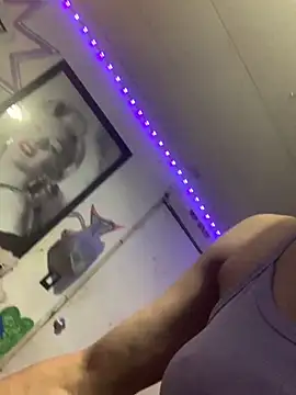 blondebarbiebae online show from October 9, 4:11 pm