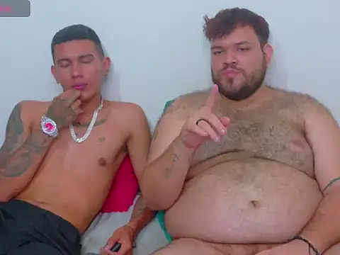 big bearr online show from January 9, 7:13 am