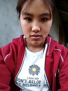 Mai lovely online show from March 2, 10:44 am