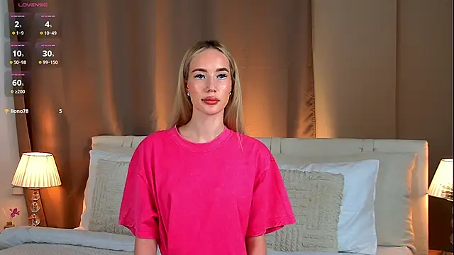 MaryDavies online show from November 19, 11:54 am