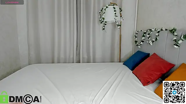 Al1ice Moures online show from February 17, 1:38 am