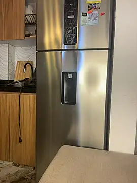 liz and thiago online show from October 11, 1:14 pm