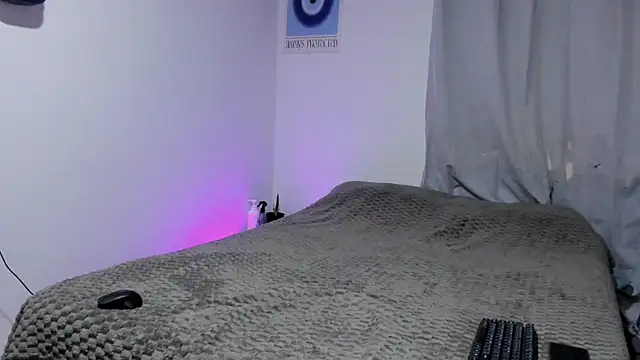 LittleCheerry69 online show from October 6, 1:06 pm