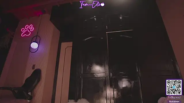 Iam elii1 online show from April 11, 9:07 pm