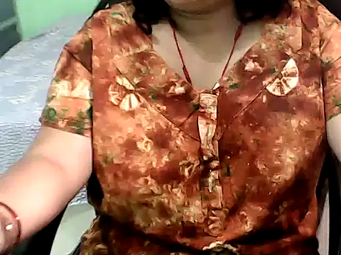 BABITA KUMARII online show from April 11, 5:05 pm