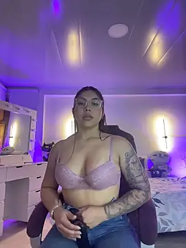 kloe28 online show from November 5, 4:07 am