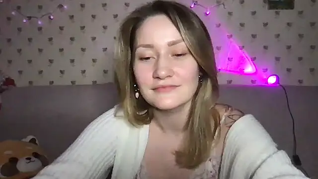 Veyriona online show from November 9, 8:16 pm
