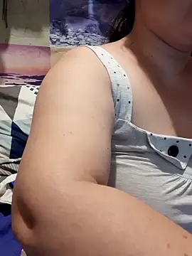 Kimkhaepretty online show from February 3, 2:11 pm