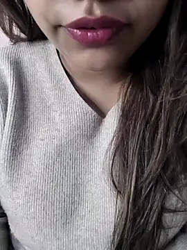 Miss Rose   online show from February 22, 7:20 am