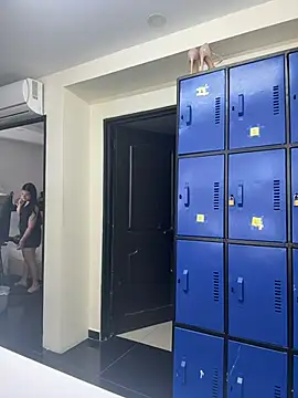 EmmaBlossom online show from March 26, 1:02 pm