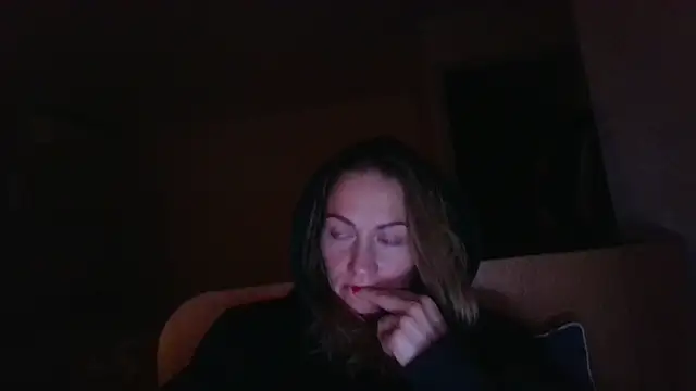 Thavione online show from January 31, 8:51 pm