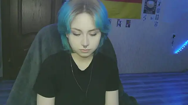 LeisaHopperstad online show from February 17, 2:27 pm