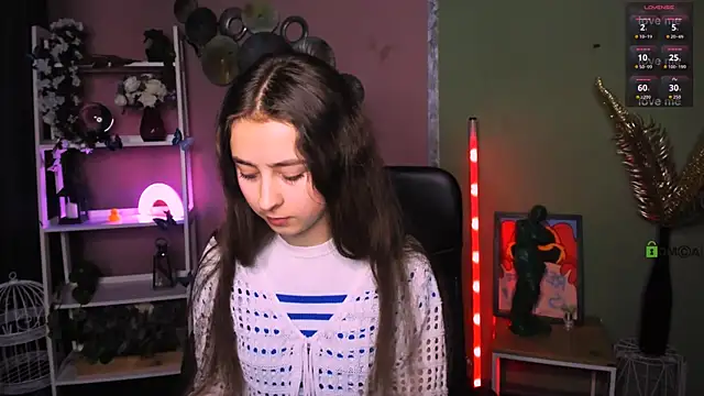 rebecca smile online show from November 30, 2:32 pm