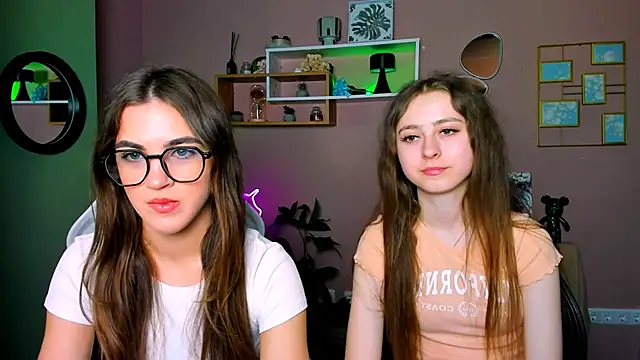 rebecca smile online show from March 26, 1:24 pm