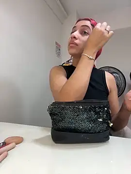 theladymonserrateshow online show from November 17, 11:55 am