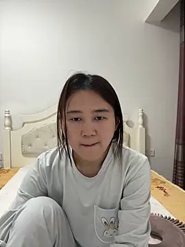 GrungyGooney online show from April 6, 1:56 pm