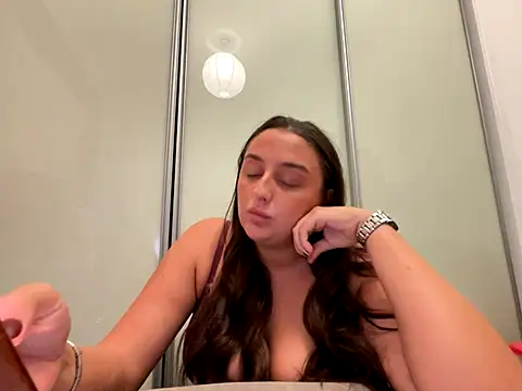 Playfulvixen25 online show from October 2, 3:11 am