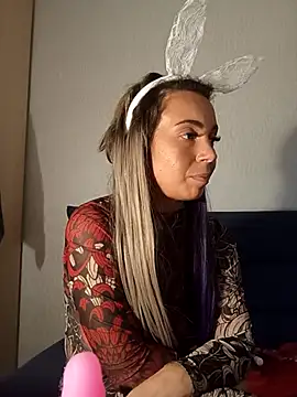 Conny Shellie online show from October 7, 7:07 pm