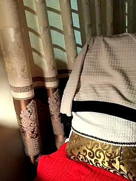 Lydia-a online show from December 17, 2:54 pm