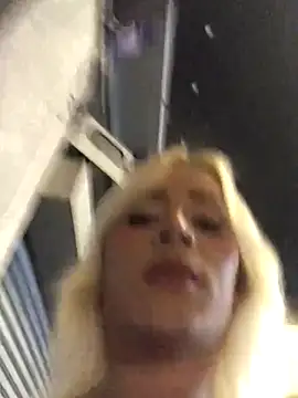 alexawinterrr online show from October 10, 3:22 am