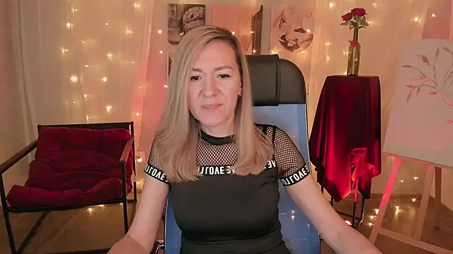 DonnaSmitth online show from March 2, 6:36 pm