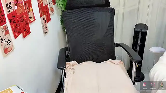 NEWONETO online show from March 18, 1:38 pm