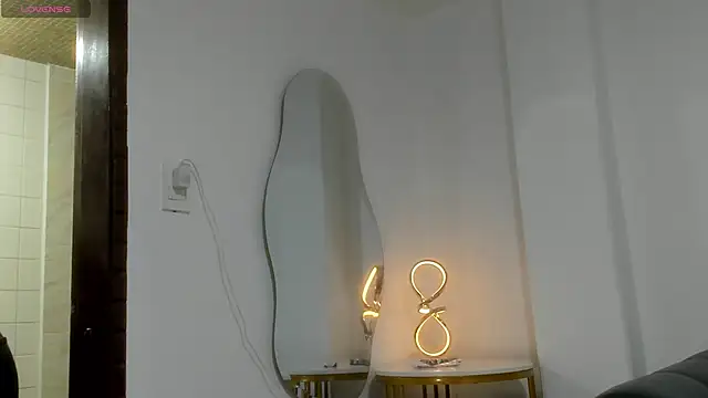 Misaki Kai online show from April 1, 5:30 am