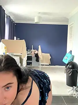 irishmollyx online show from October 7, 10:41 am