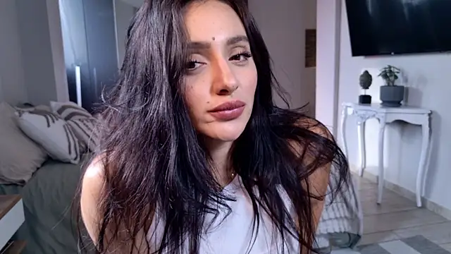 Milana De online show from March 26, 9:49 pm