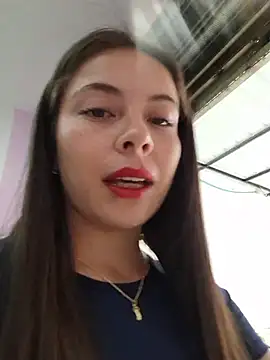 EmmaValencia  online show from May 28, 7:45 pm