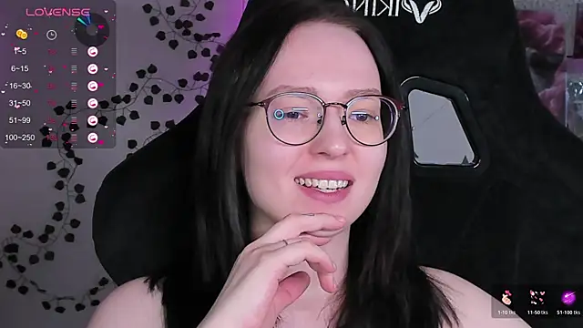 power robynn online show from March 5, 10:22 am