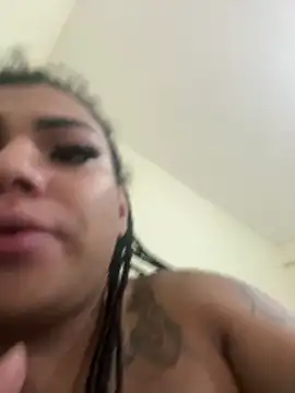 RobertaxGutierrez online show from March 21, 5:18 pm