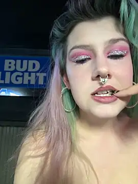 xxIvyDragonbornxx online show from October 1, 2:38 am