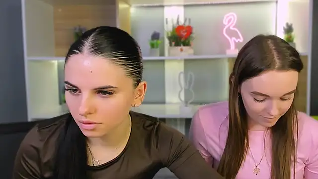 isla dior online show from February 23, 7:24 pm