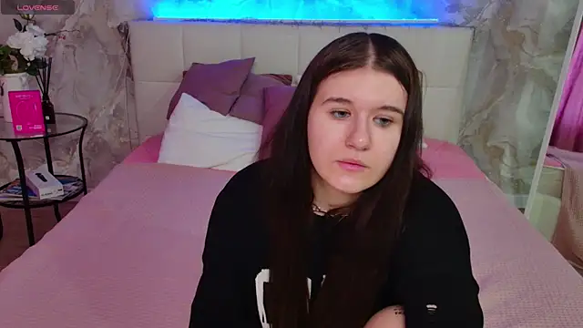 SweetDariaa online show from October 15, 4:59 am