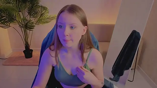 SirenaBlessing online show from November 25, 5:15 pm