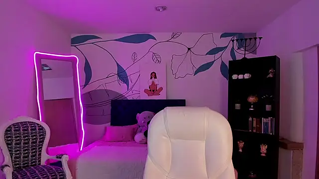 Goth Alice online show from February 11, 7:59 pm