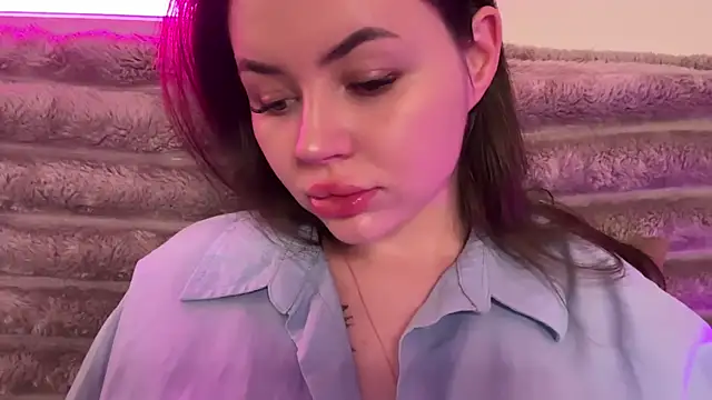 AlmaryKim online show from May 27, 8:06 pm