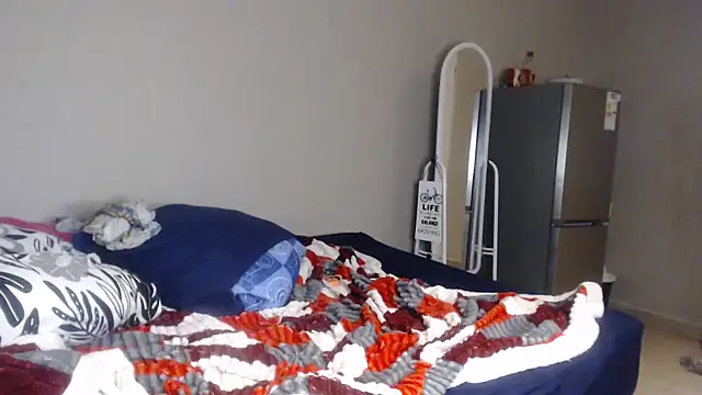 PIXIEBITCHXXX26 online show from March 30, 7:02 pm