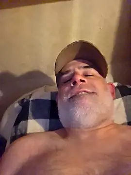 DeeBestEver online show from April 24, 2:31 pm