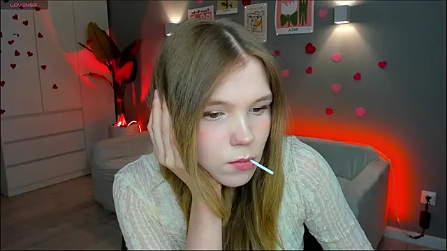 linakorvin online show from February 19, 1:43 pm